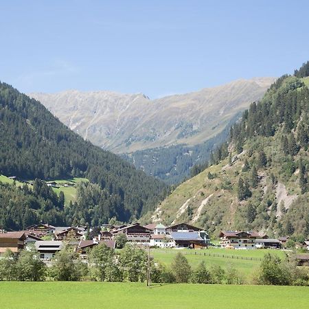 Pension Peter Neustift im Stubaital Bagian luar foto