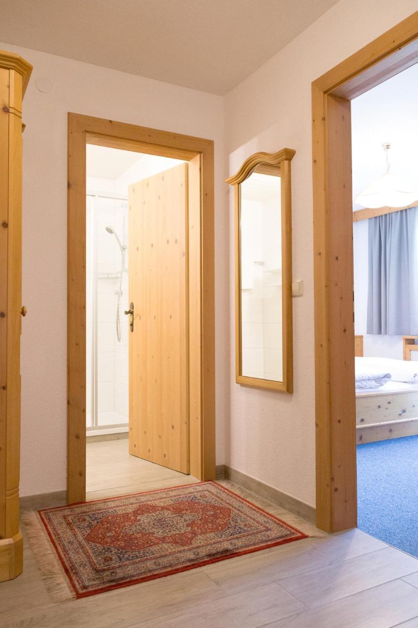 Pension Peter Neustift im Stubaital Bagian luar foto