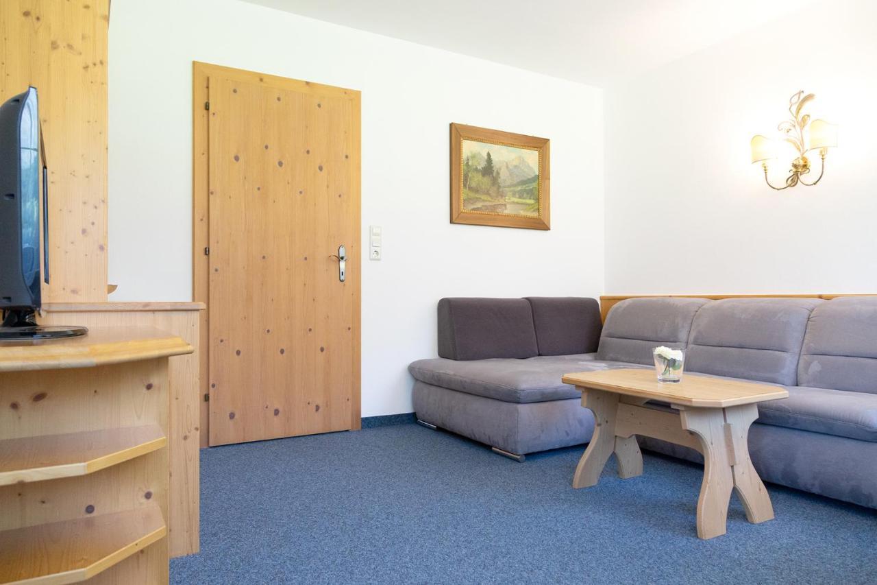 Pension Peter Neustift im Stubaital Bagian luar foto