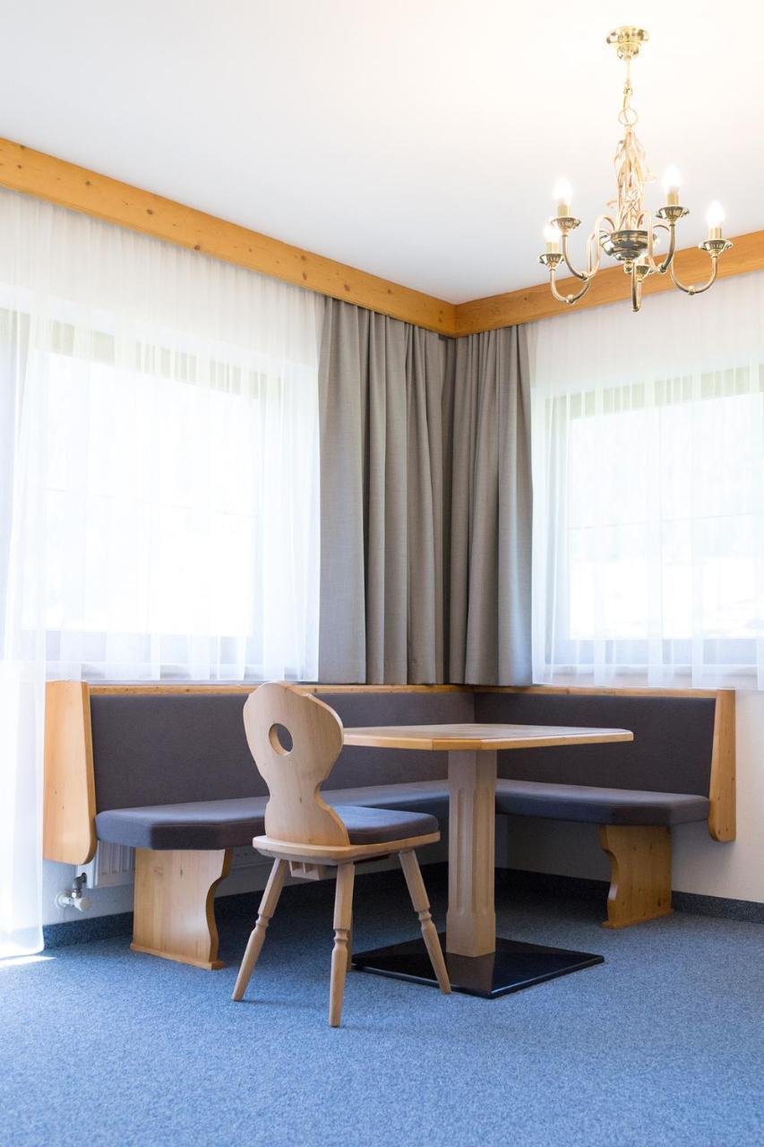 Pension Peter Neustift im Stubaital Bagian luar foto