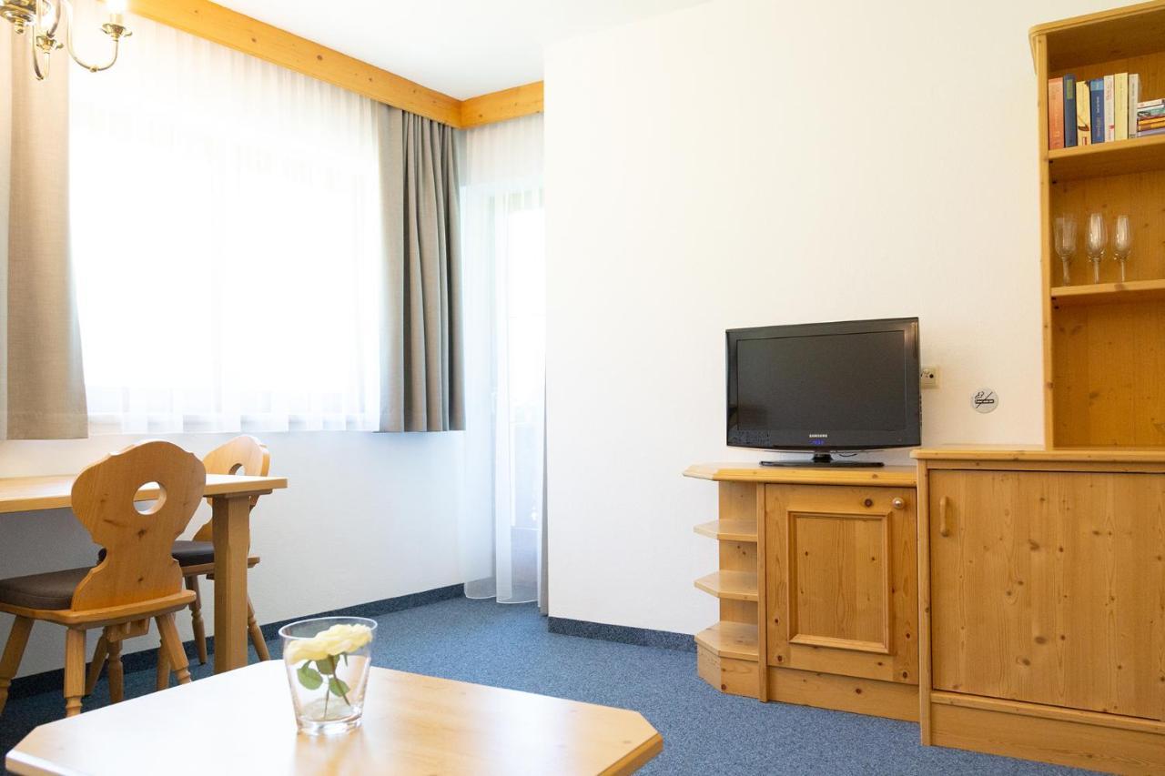 Pension Peter Neustift im Stubaital Bagian luar foto